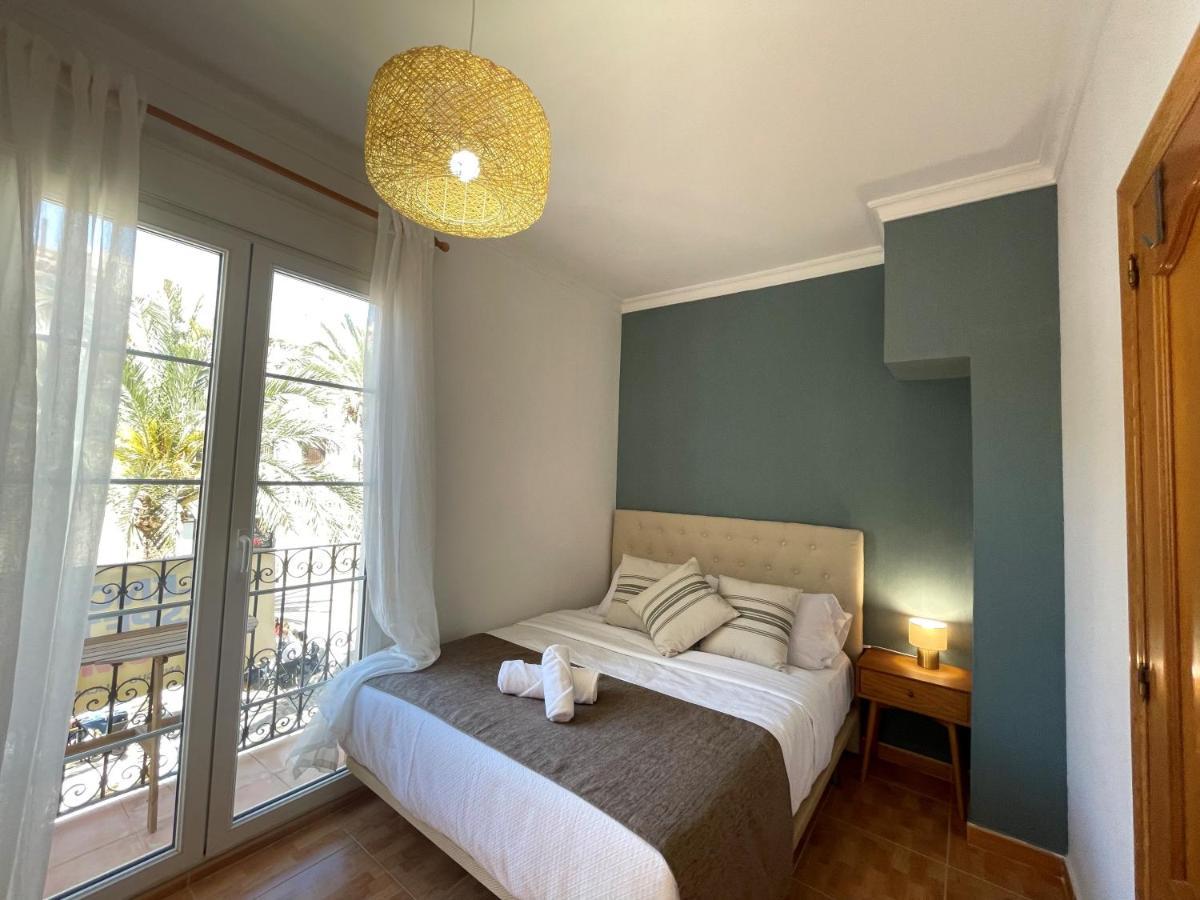 Apartament Edificio Amarillo En El Barrio Alicante Zewnętrze zdjęcie