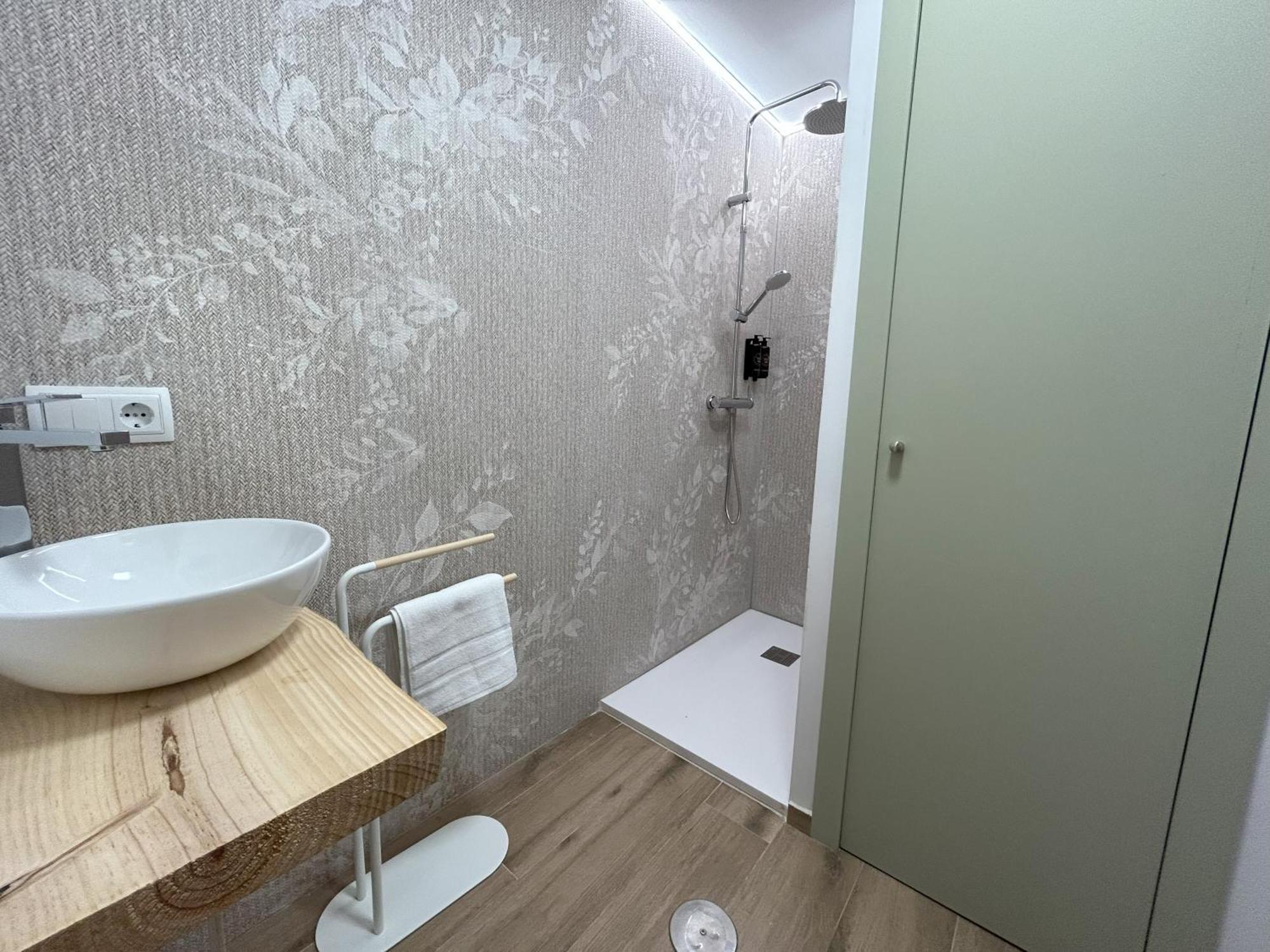 Apartament Edificio Amarillo En El Barrio Alicante Zewnętrze zdjęcie