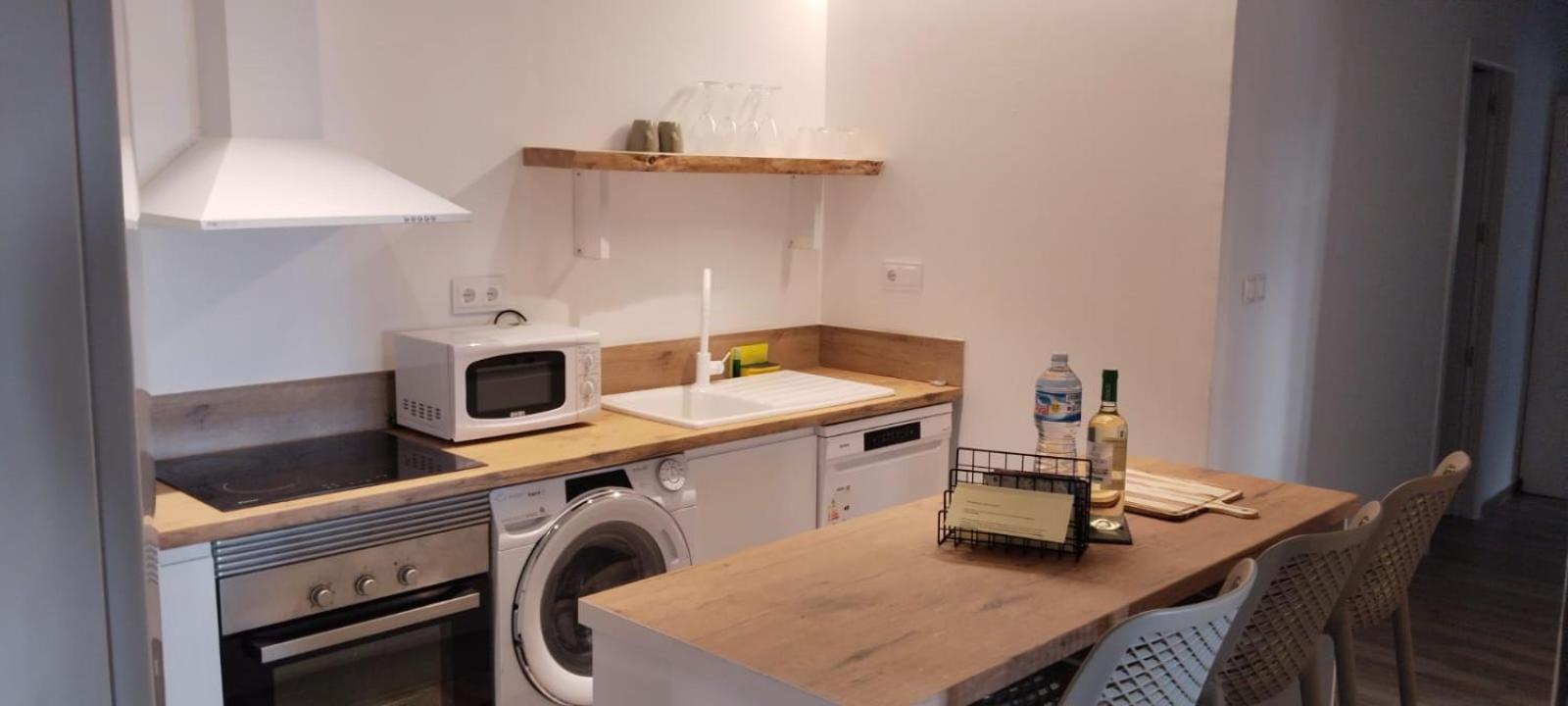 Apartament Edificio Amarillo En El Barrio Alicante Zewnętrze zdjęcie